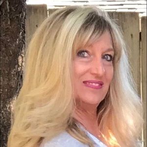 Meet your Posher, Cathy